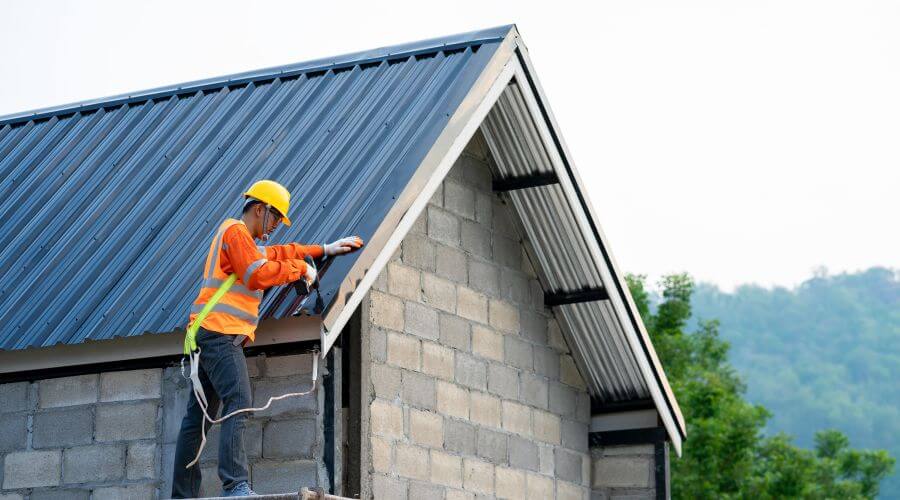 Professional residential roofers in Corder, MO